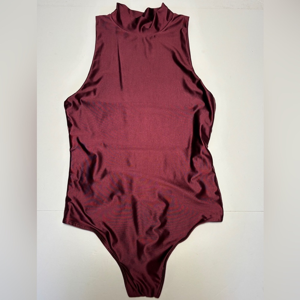 House of Harlow 1960 Mock Neck Deep Purple/red Thong Shiny Bodysuit Sz XS